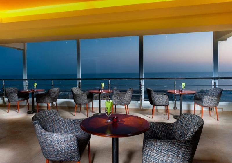 Hotel Eastin Residences Muscat